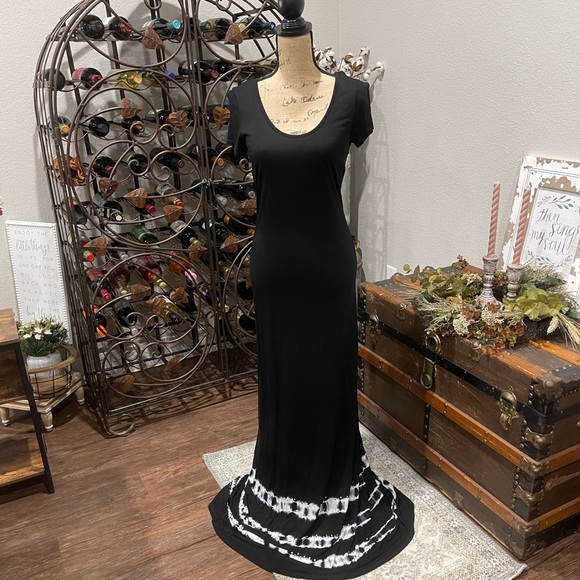 INC International Concepts Black Maxi Dress Size Medium - Picture 1 of 8